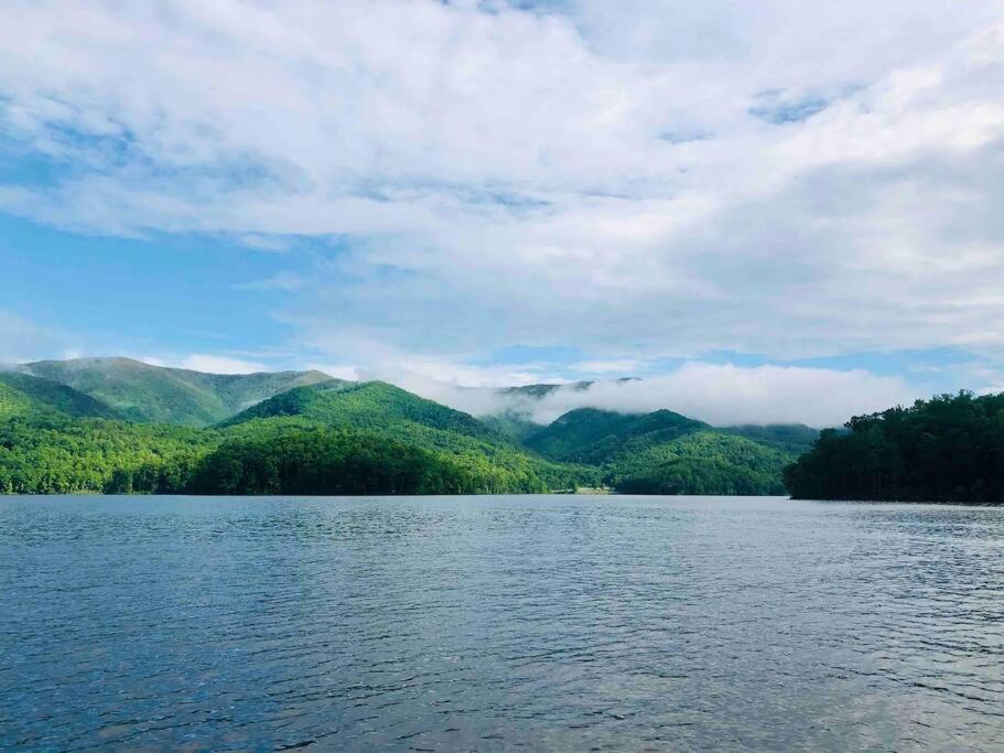 Cabin At The Cove At Watauga Lake Butler Zewnętrze zdjęcie